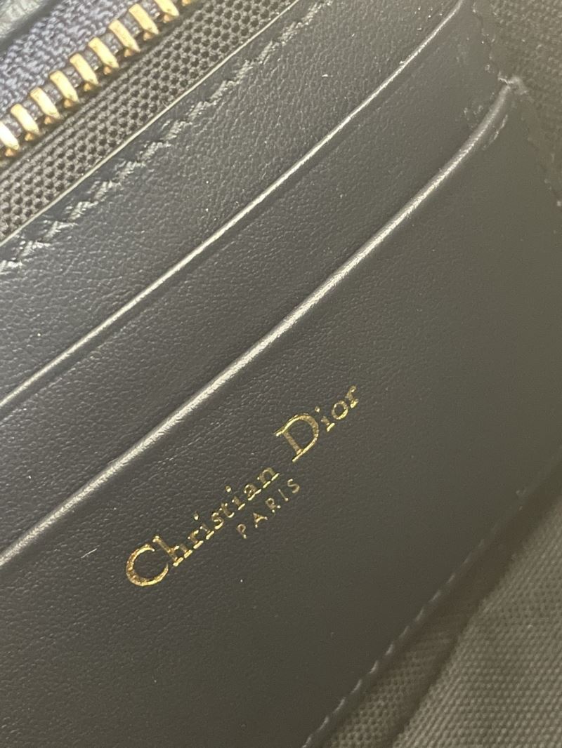 Christian Dior Montaigne Bags